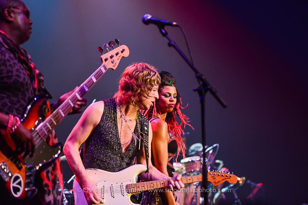 BrandNewHeaviesZurich 112