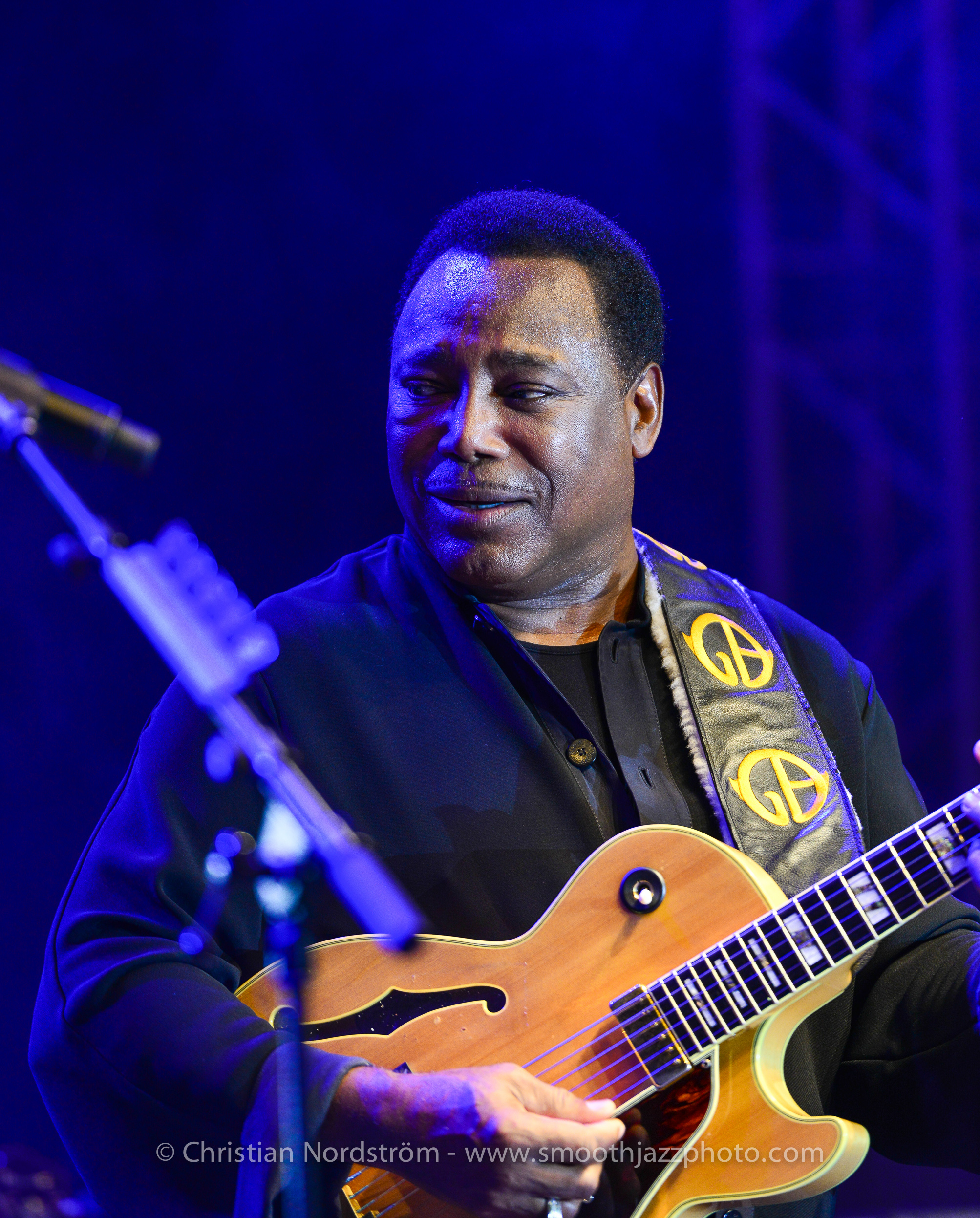 GeorgeBensonBluetone2013 13