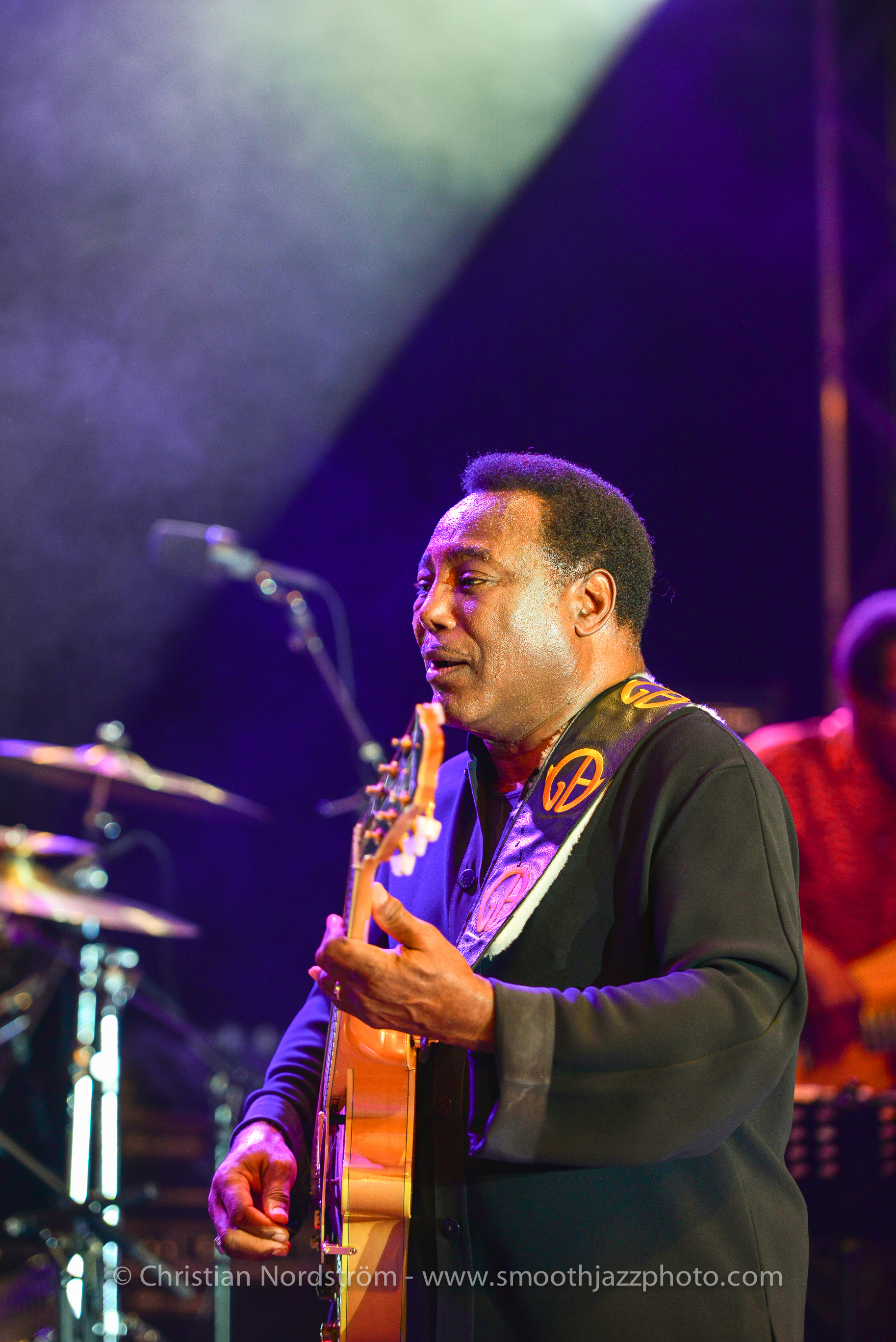 GeorgeBensonBluetone2013 37