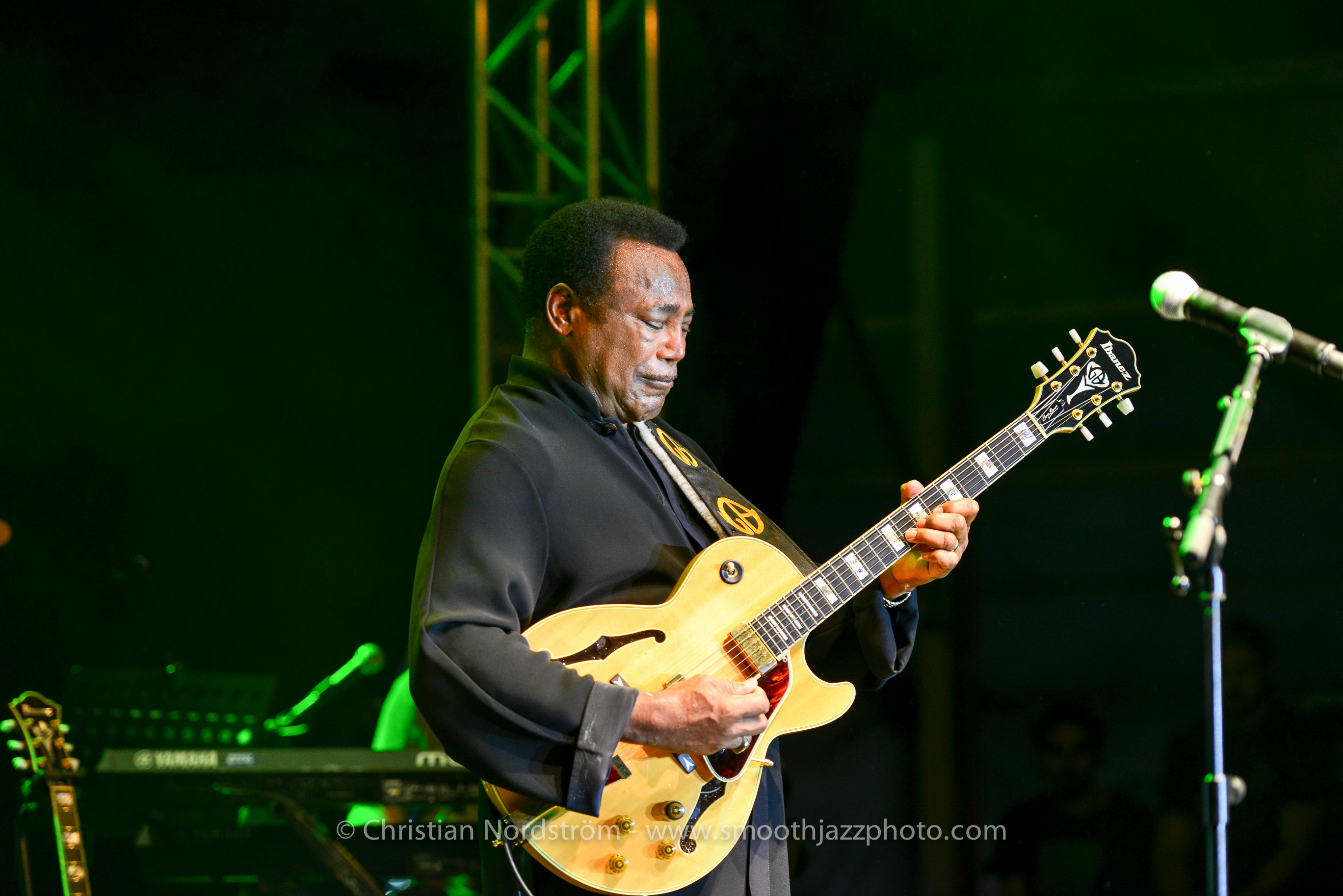 GeorgeBensonBluetone2013 49