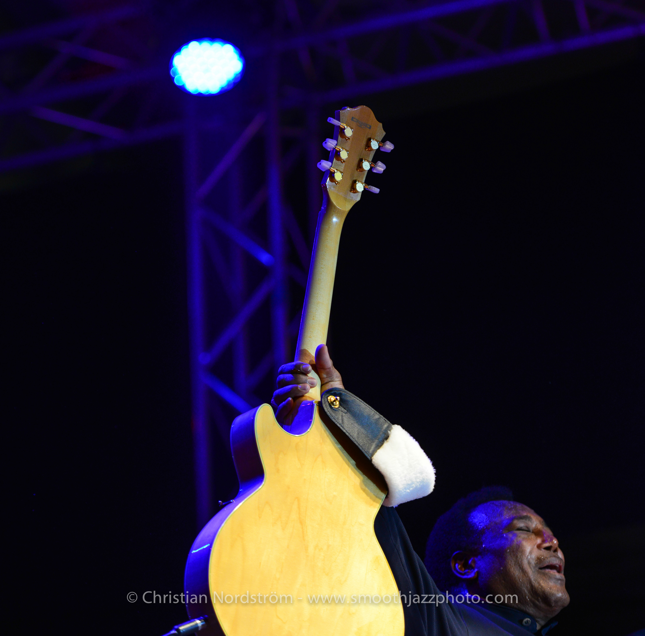 GeorgeBensonBluetone2013 73