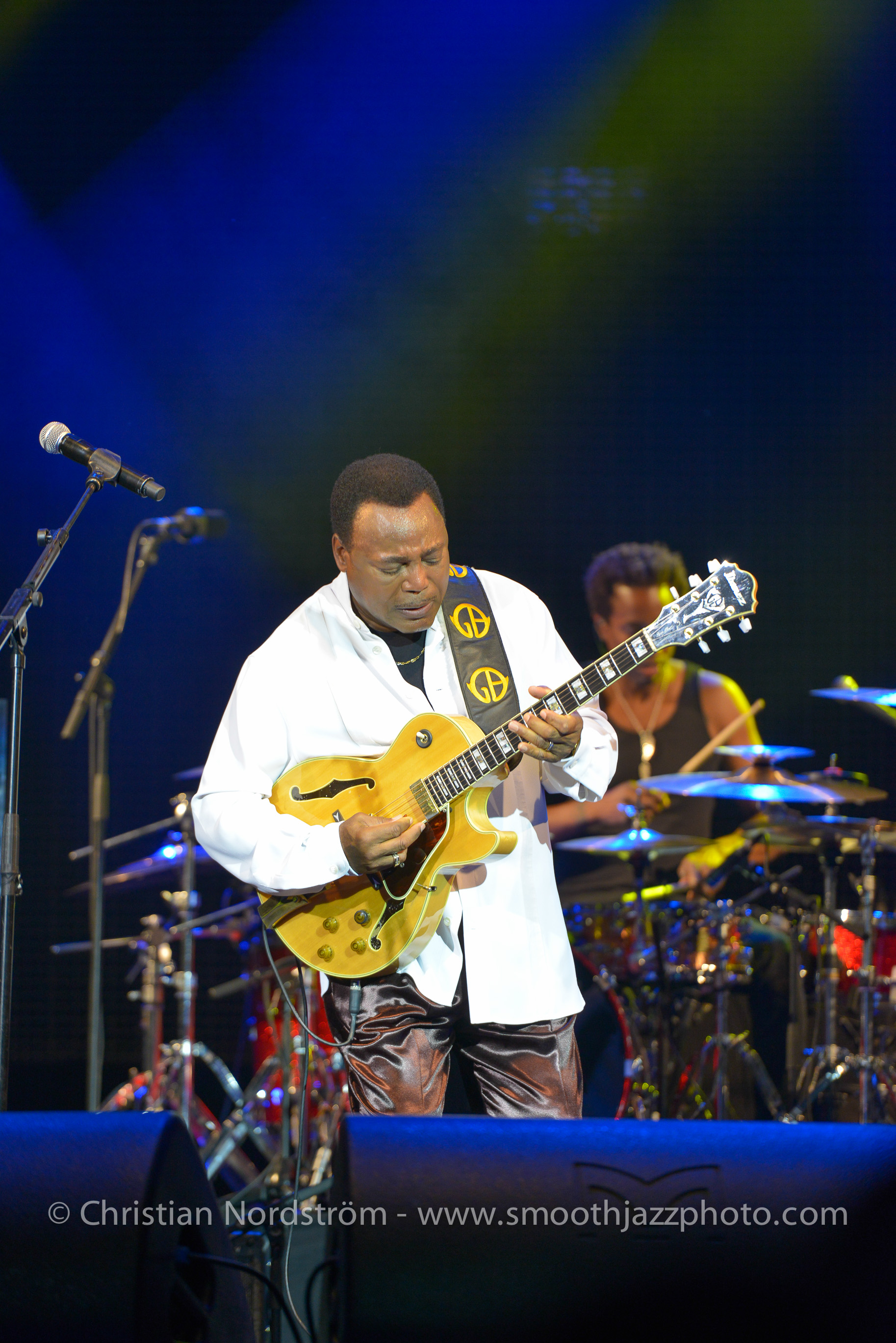 GeorgeBensonMunich2013 15