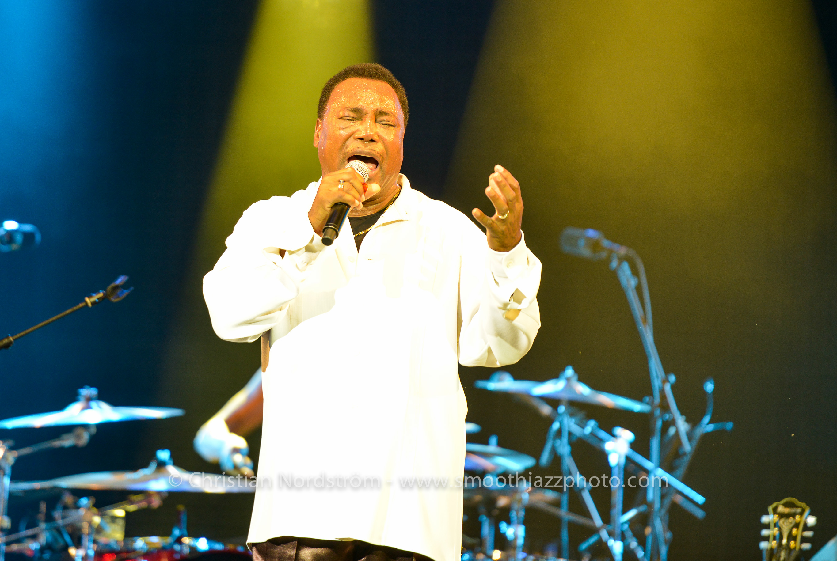 GeorgeBensonMunich2013 85