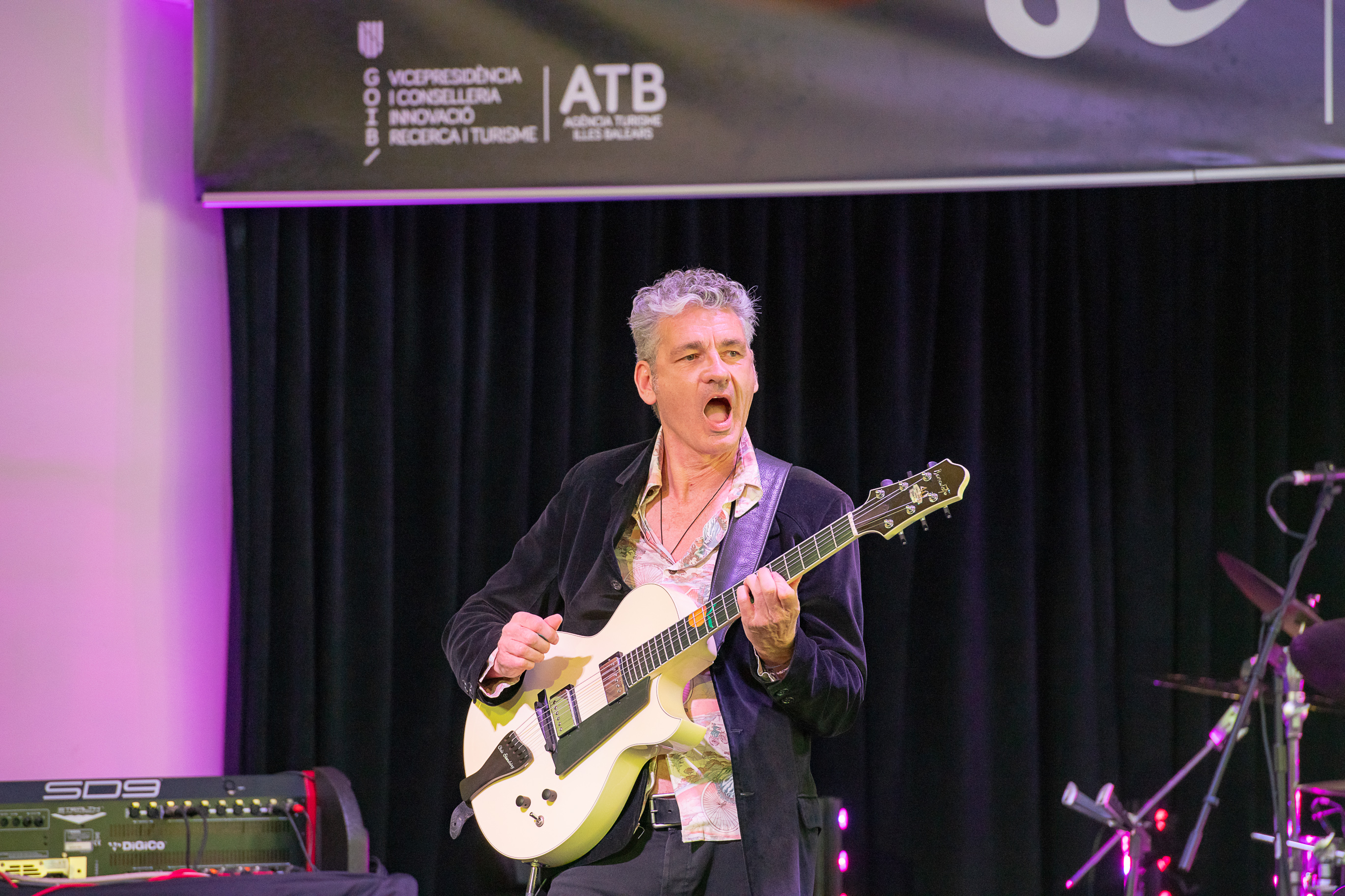 SJM2018 BobJamesTrio 055