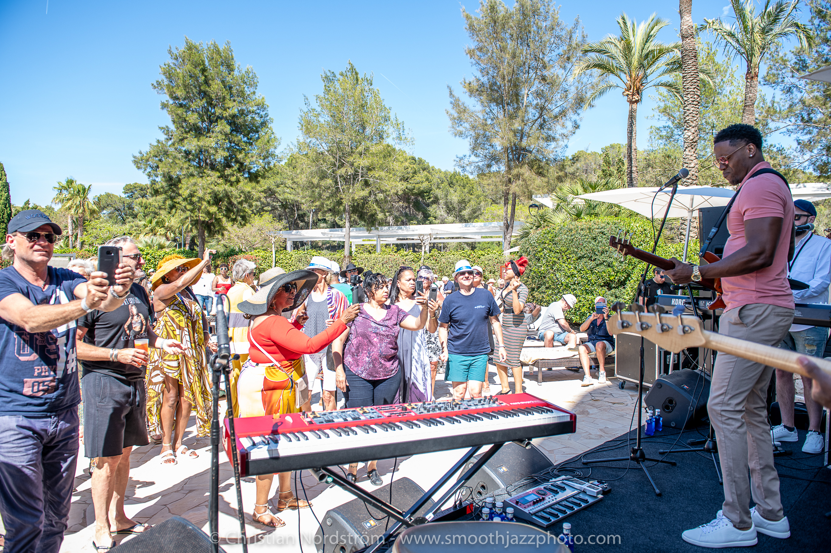 SJM2019 CoolbythePool1 037