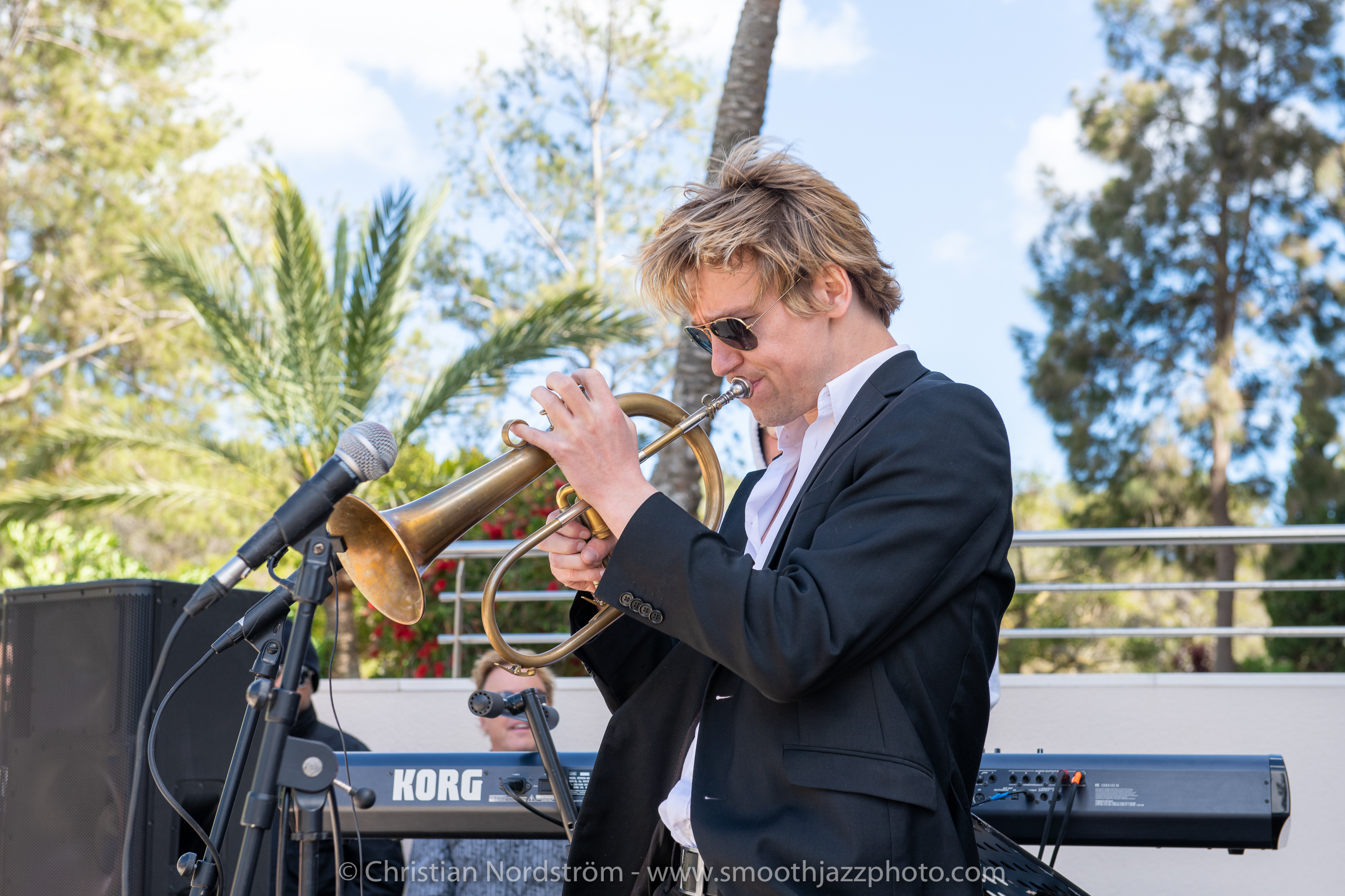 SJFM2019 CoolbythePool2 011