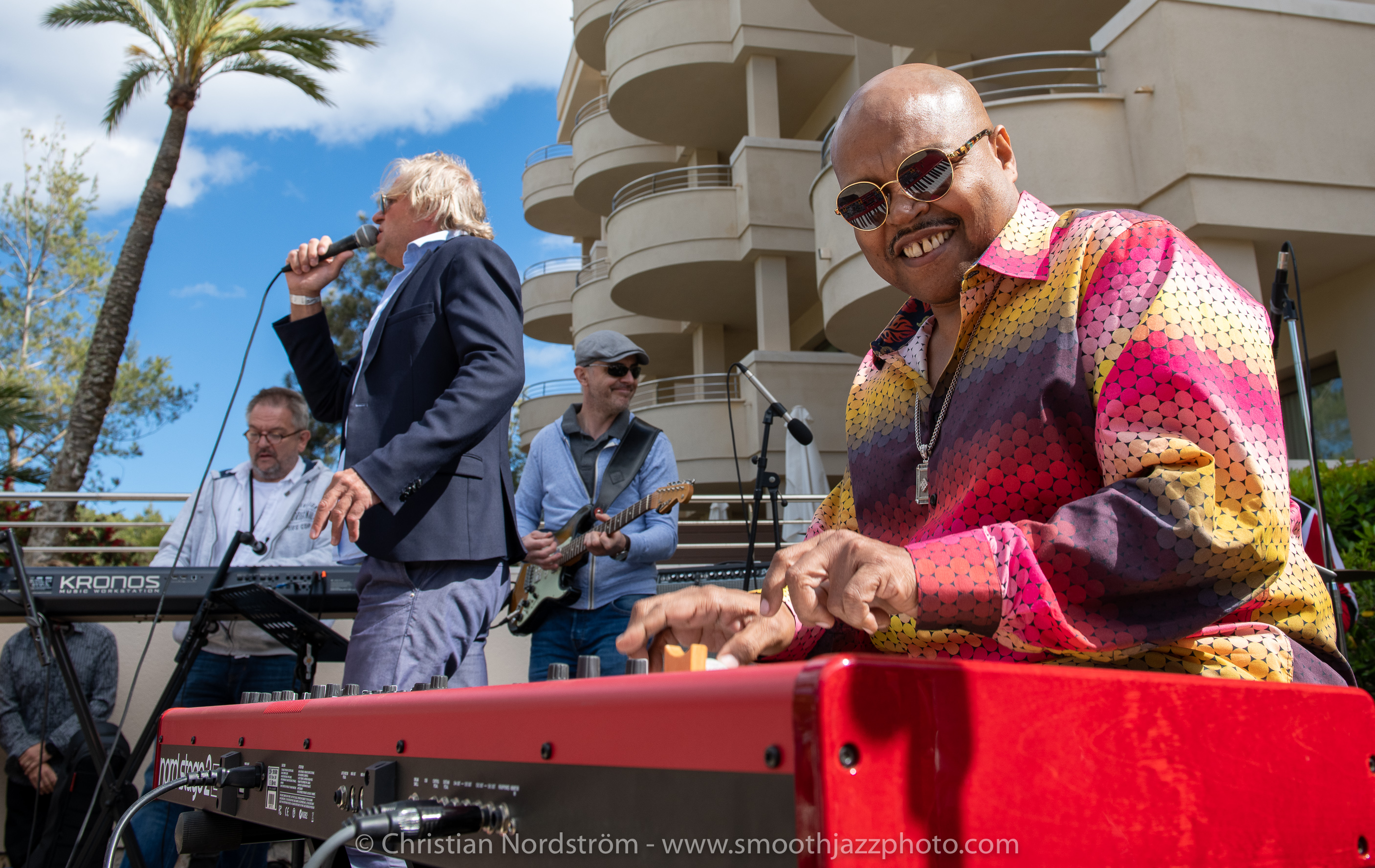 SJFM2019 CoolbythePool2 044