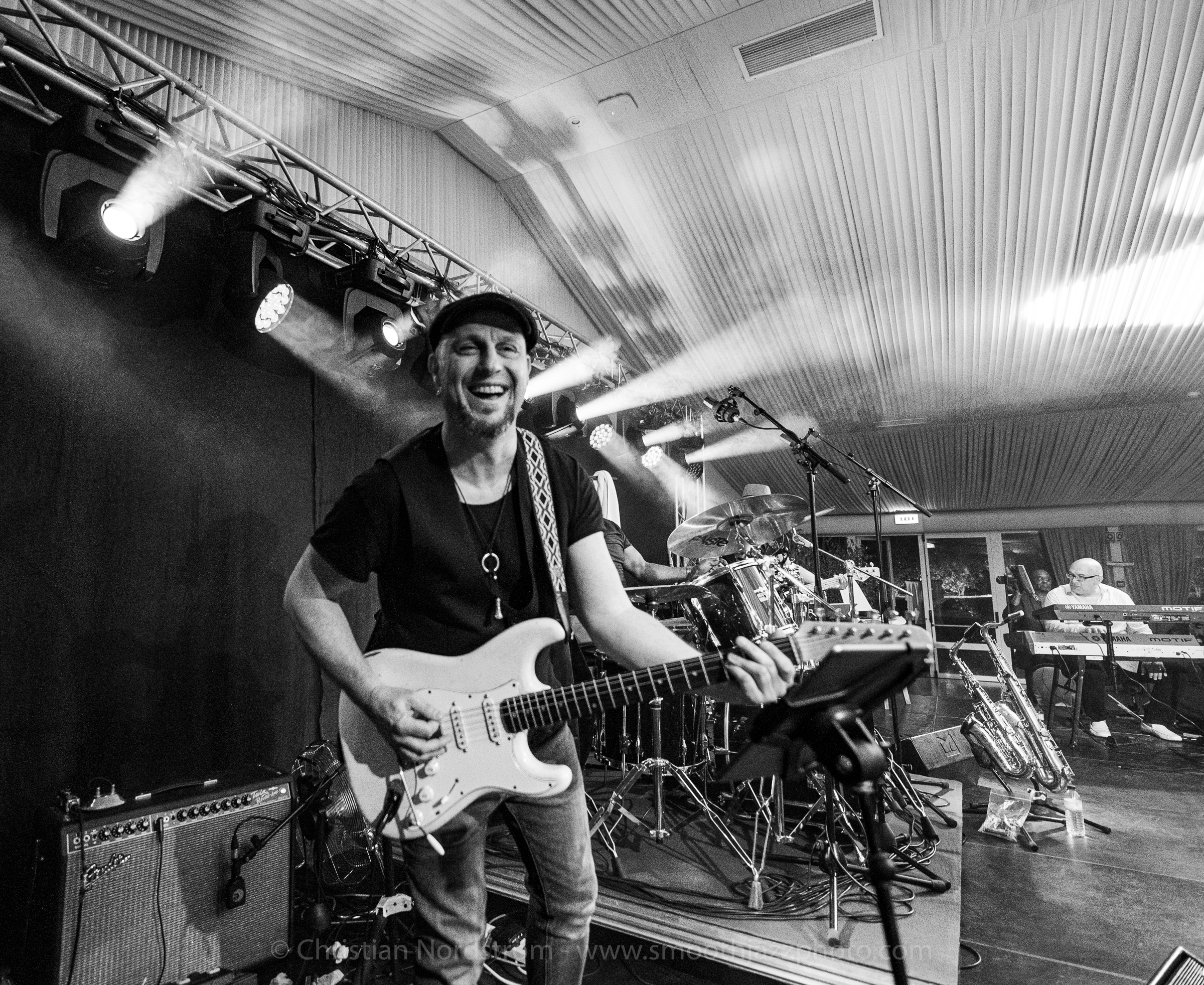 SJA2022 PiecesofaDream 120