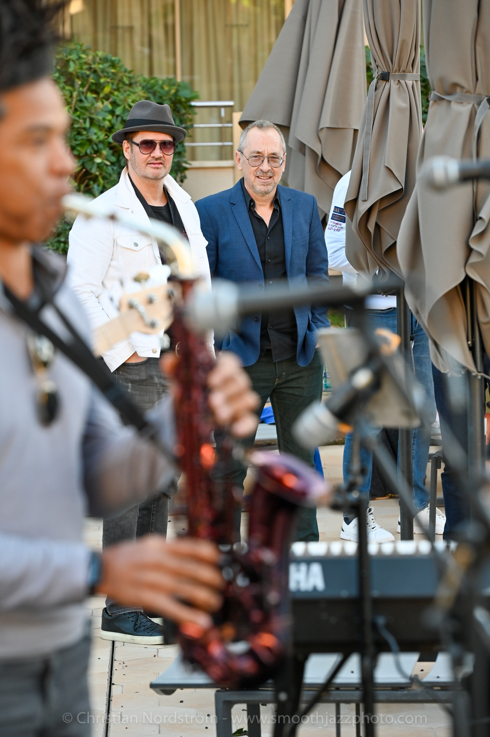 SJM2022 11 04 CoolbythePool 018