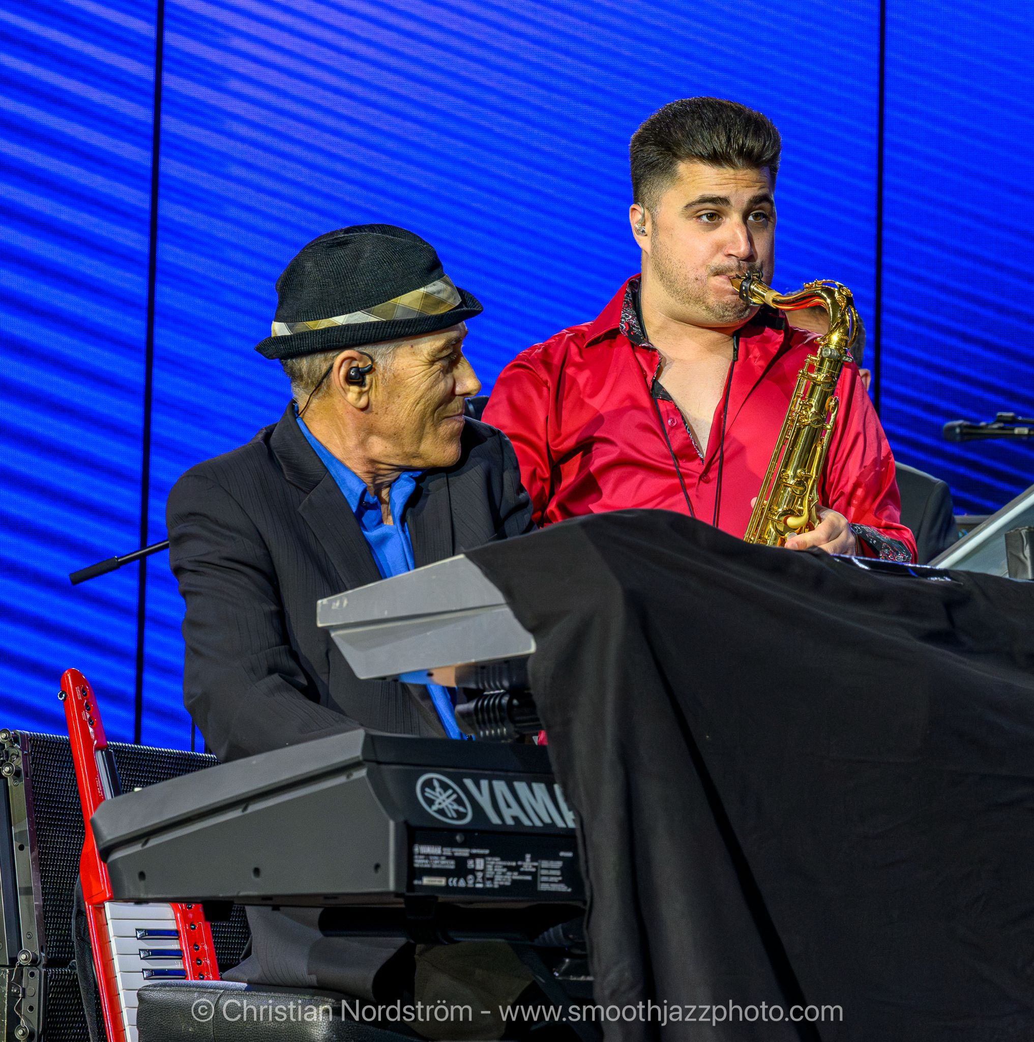 DK2025 WhiteIngalaKarukas 003