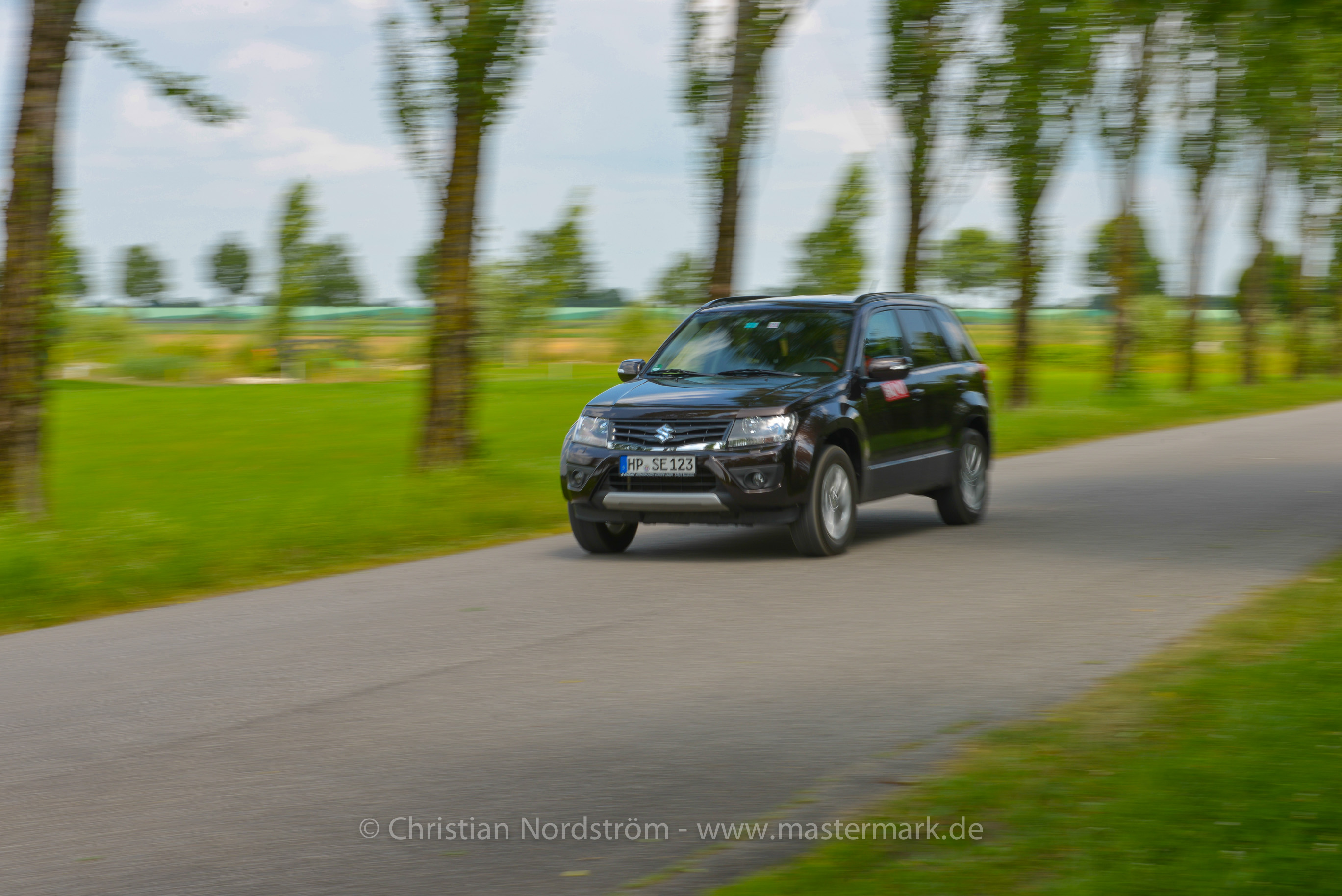 SUV SuzukiGrandVitara 106